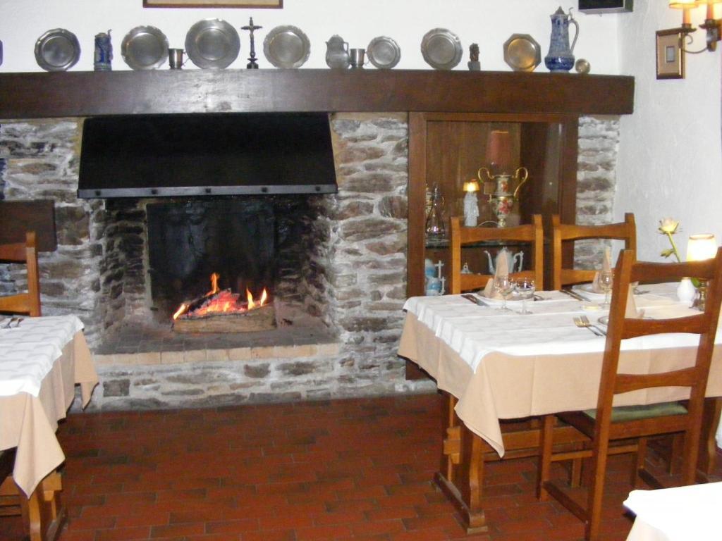 Auberge Le Vieux Moulin Bouillon Exterior foto